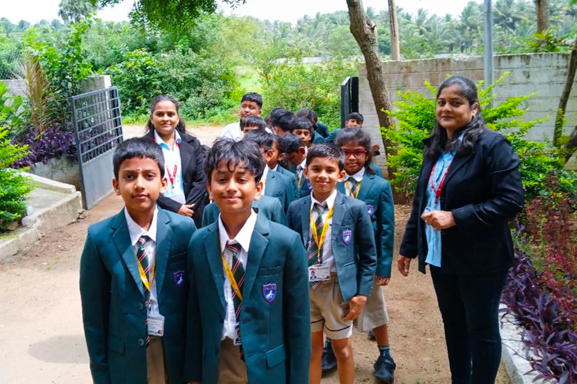 IB PYP3 Visits the Humane Animal Society